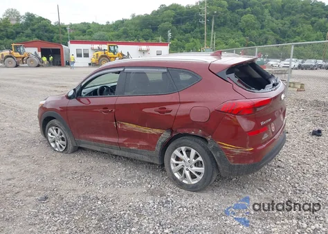 2020 Hyundai Tucson Value z USA, uszkodzony, nr VIN KM8J3CA46LU267571